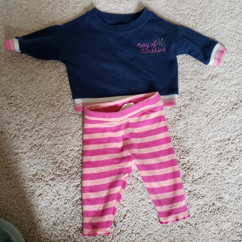 Gymboree baby girl  0-3 months clothes set